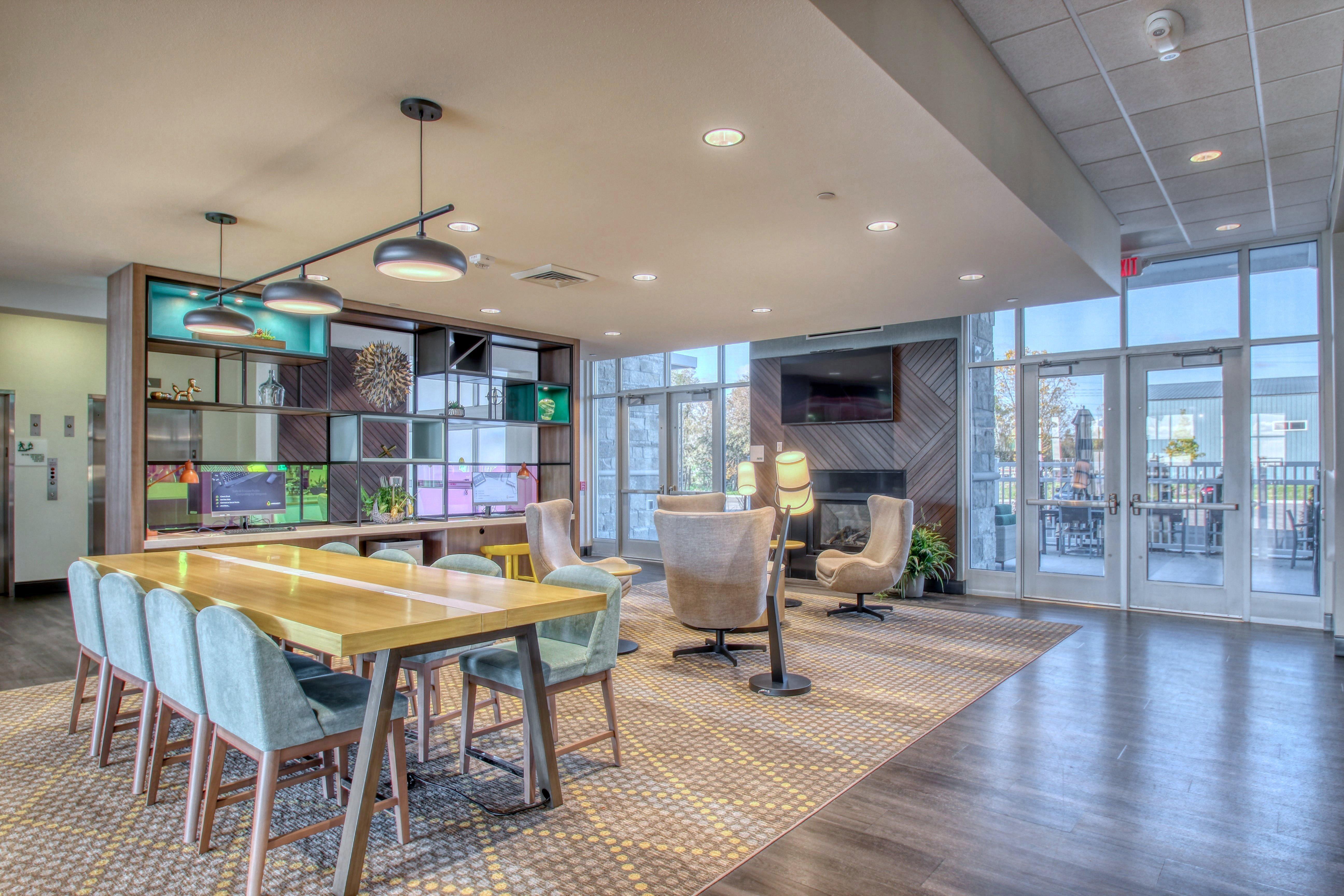 Holiday Inn - Appleton By Ihg Екстер'єр фото